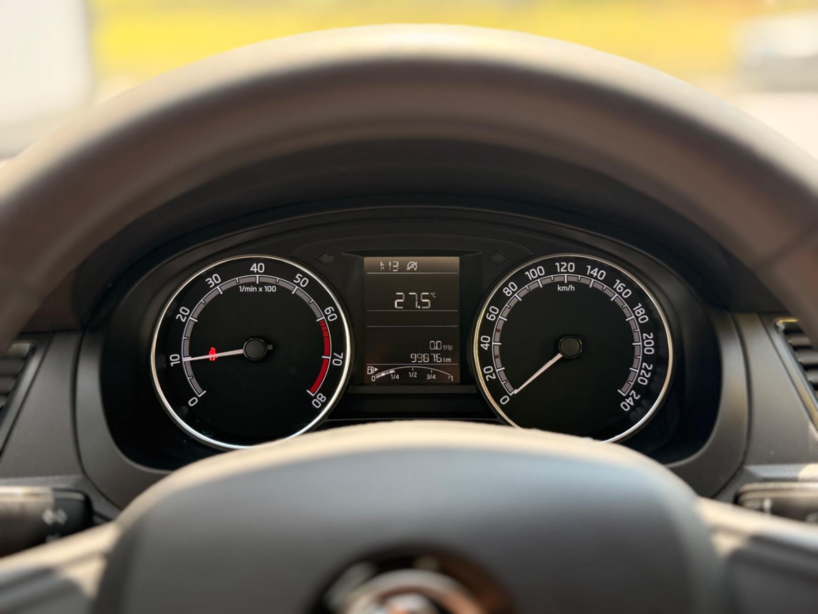 Skoda Rapid Spaceback 1.0 TSI Klima Tüv NEU