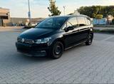 Volkswagen VW Touran 1.5 TSI  150 PS  EZ 2020  7-S... - Volkswagen Touran: 5.2