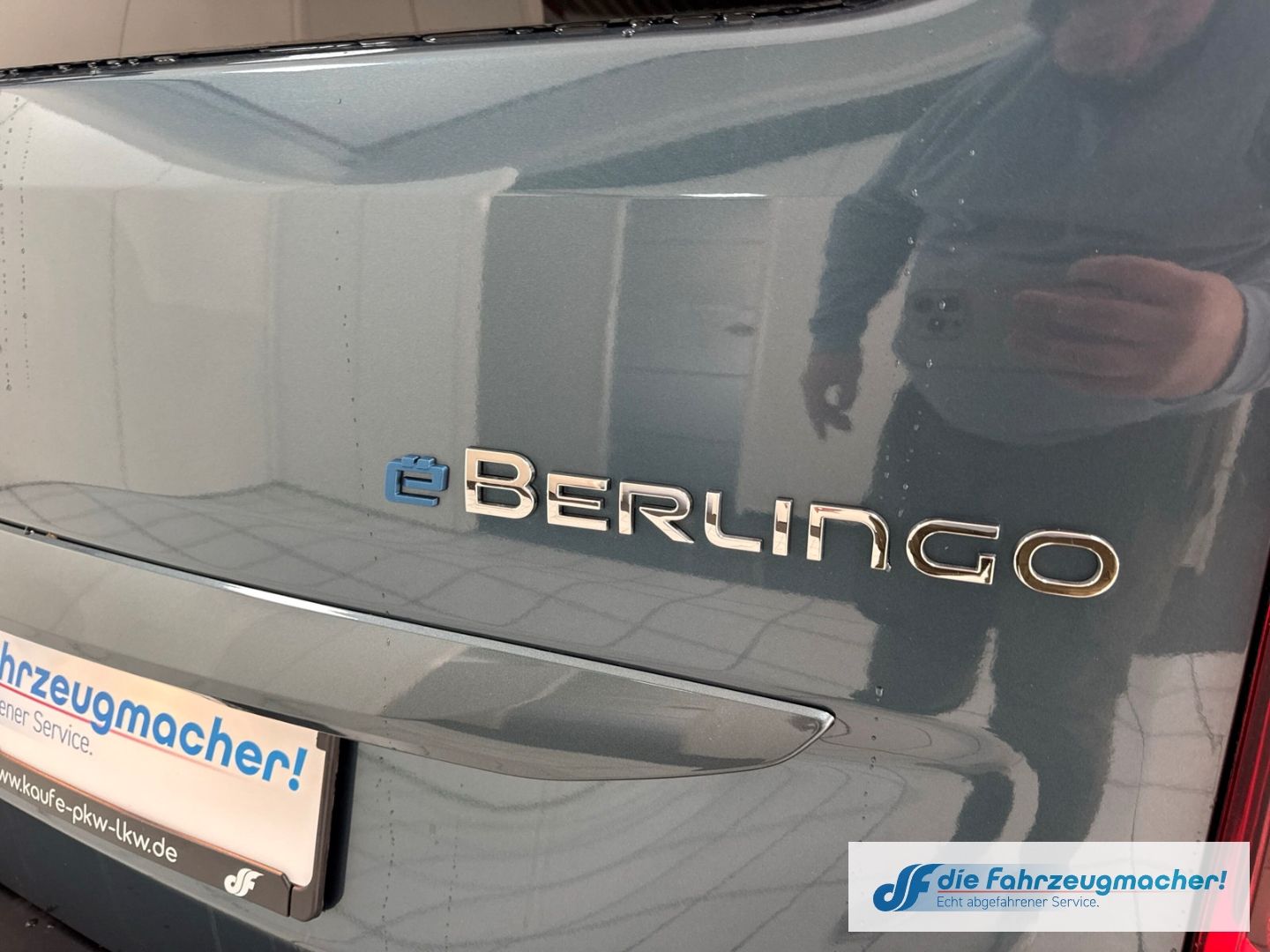 Fahrzeugabbildung Citroën Berlingo Plus Elektromotor M LED Apple CarPlay A