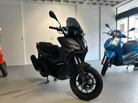Aprilia SR GT 125 street grey Vorführfahrzeug
