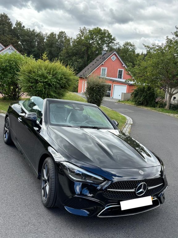 Mercedes-Benz CLE 200 Cabriolet - Neuwagen