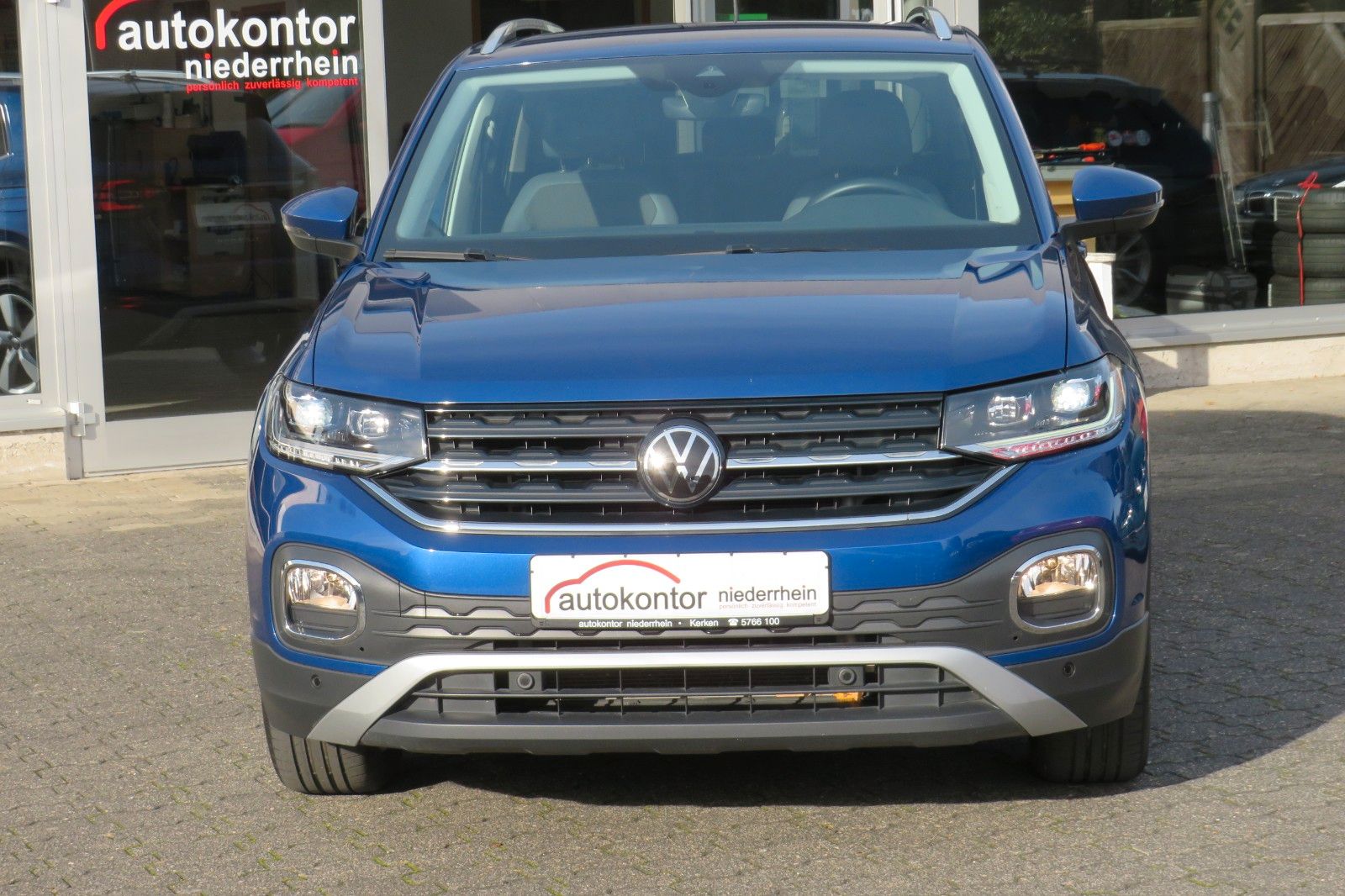 Fahrzeugabbildung Volkswagen T-Cross DSG Highline ACC NAVI KAMERA SITZH. 1Hd