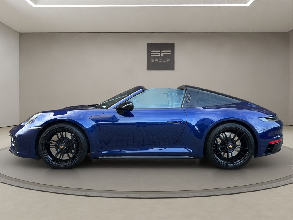 Porsche 992