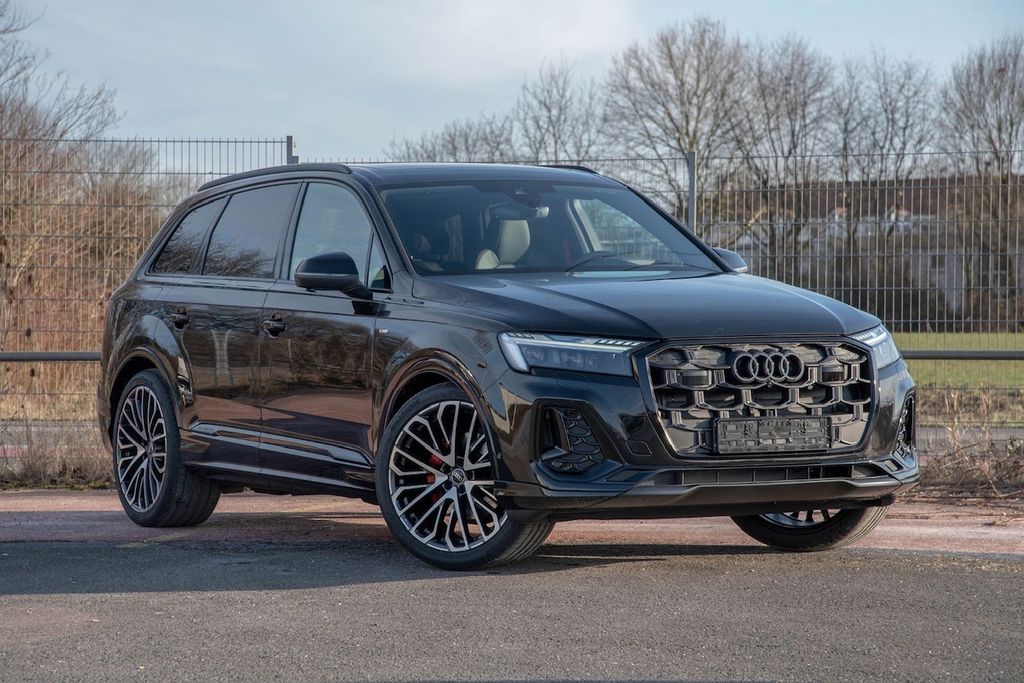 Audi Q7 50TDI  S -LINE *CARBON*MATRIX*MASSAGE*WEBASTO