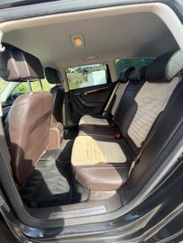 Volkswagen Passat - 9