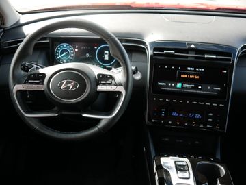 Hyundai TUCSON - 12
