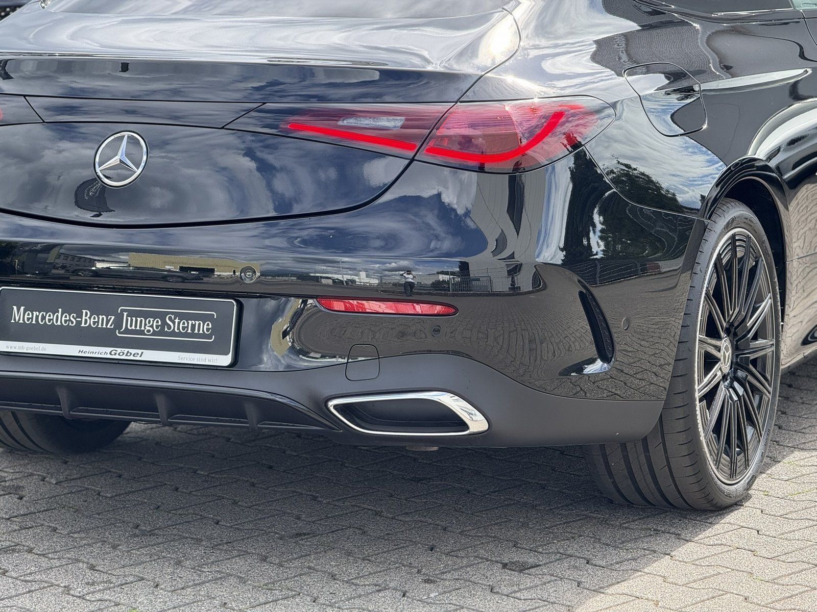 Fahrzeugabbildung Mercedes-Benz CLE 300 4M AMG*LEDER*MEMORY*PANO*20ZOLL*360°KAM