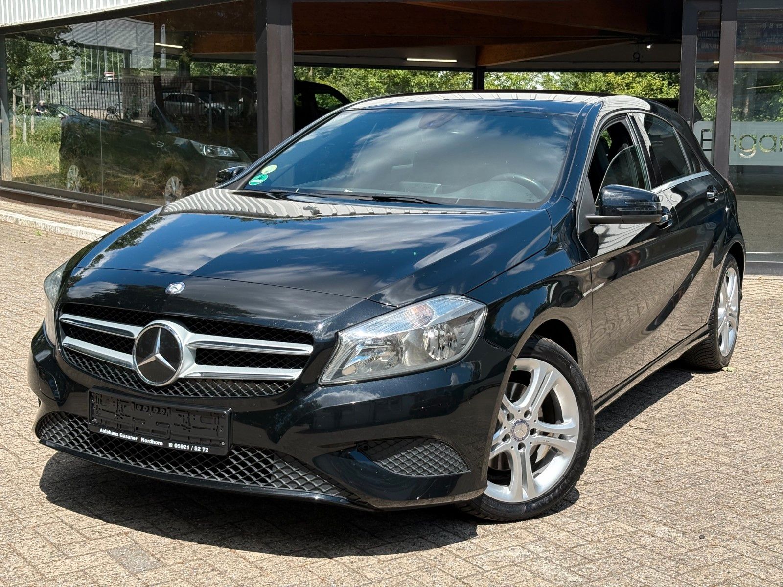 MERCEDES-BENZ A 200 CDI OM651 2.1L Autom. *80tkm*Sportpaket*