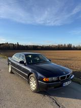 BMW 728i A - E38 Facelift 1. Hand Automatik - BMW 7er Reihe: E38