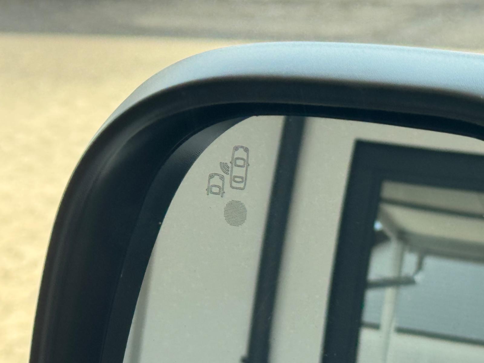 Peugeot Expert Kasten L2H1 Premium 3-Sitze Navi AHK Reg.