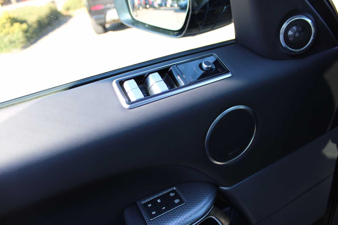 Fahrzeugabbildung Land Rover Range Rover Sport Diesel D300 HSE Dynamic