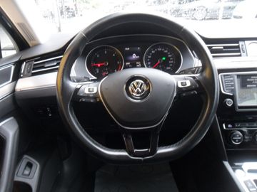 Volkswagen Passat Variant - 8