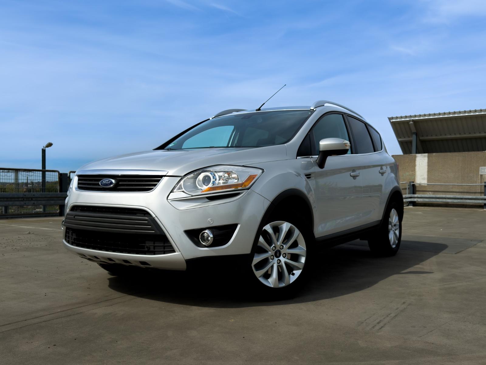 Ford Kuga Titanium |Bi-Xen|Kamera|SHZ|PDC|