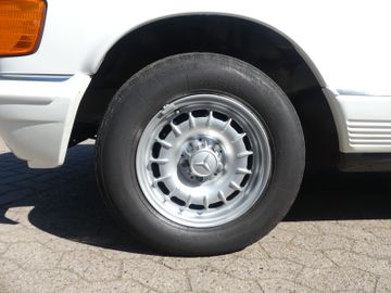 Mercedes 500 - 9