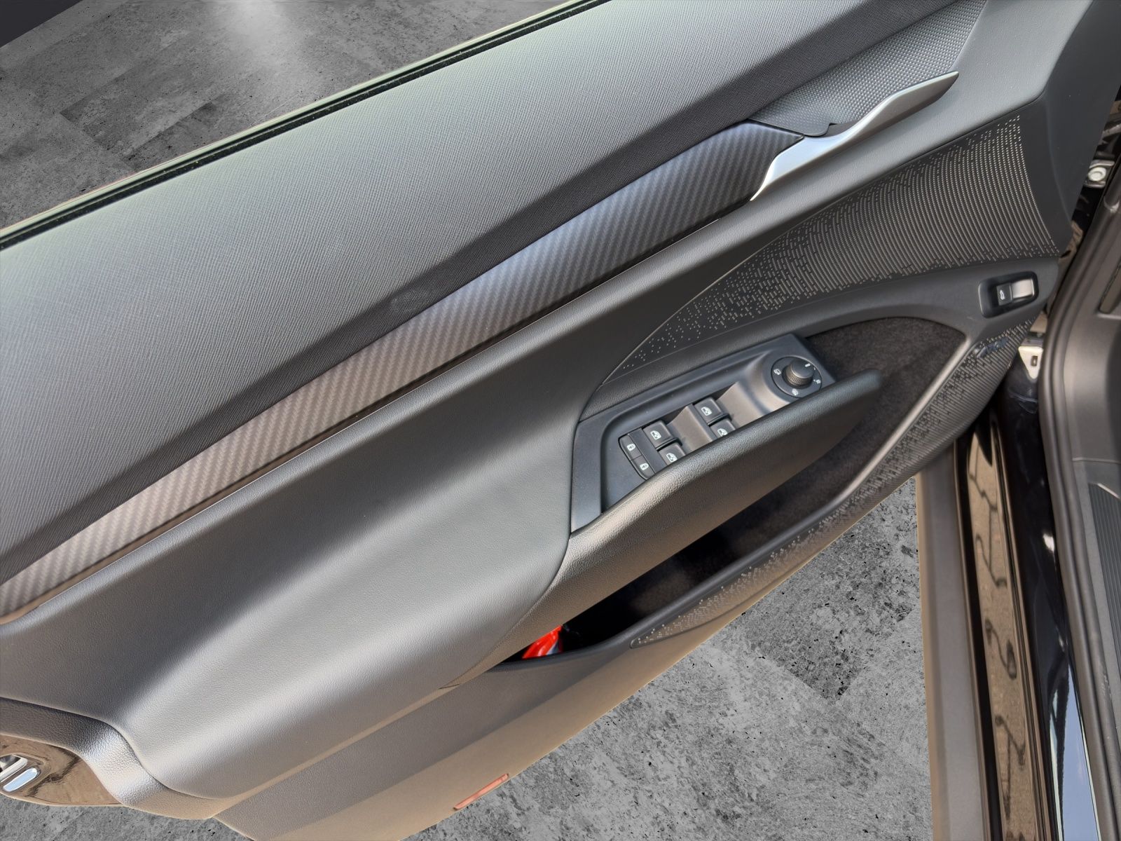 Fahrzeugabbildung SKODA Elroq Sportline 60 MATRIX AHK ACC