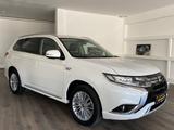 Mitsubishi Outlander PHEV 4WD AHK+KAMERA+LED+SHZ+NAVI+TEMPO - Mitsubishi Gebrauchtwagen in Kassel