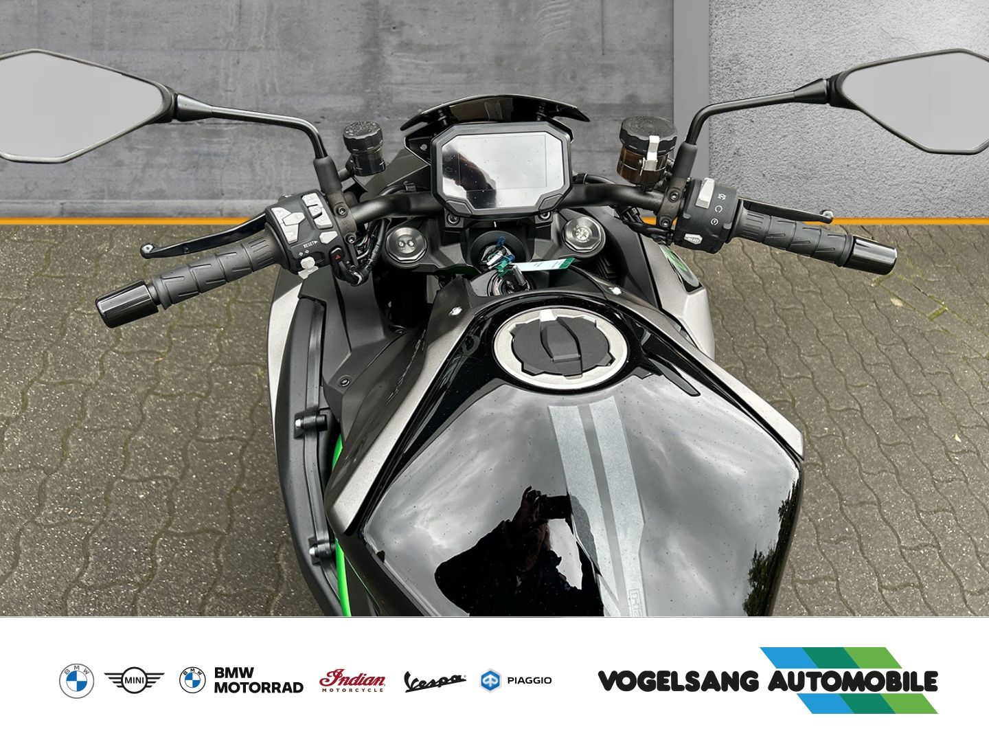 Fahrzeugabbildung Kawasaki Z H2 Sportschalldämfer, KQS, Voll LED, Farb-TFT-