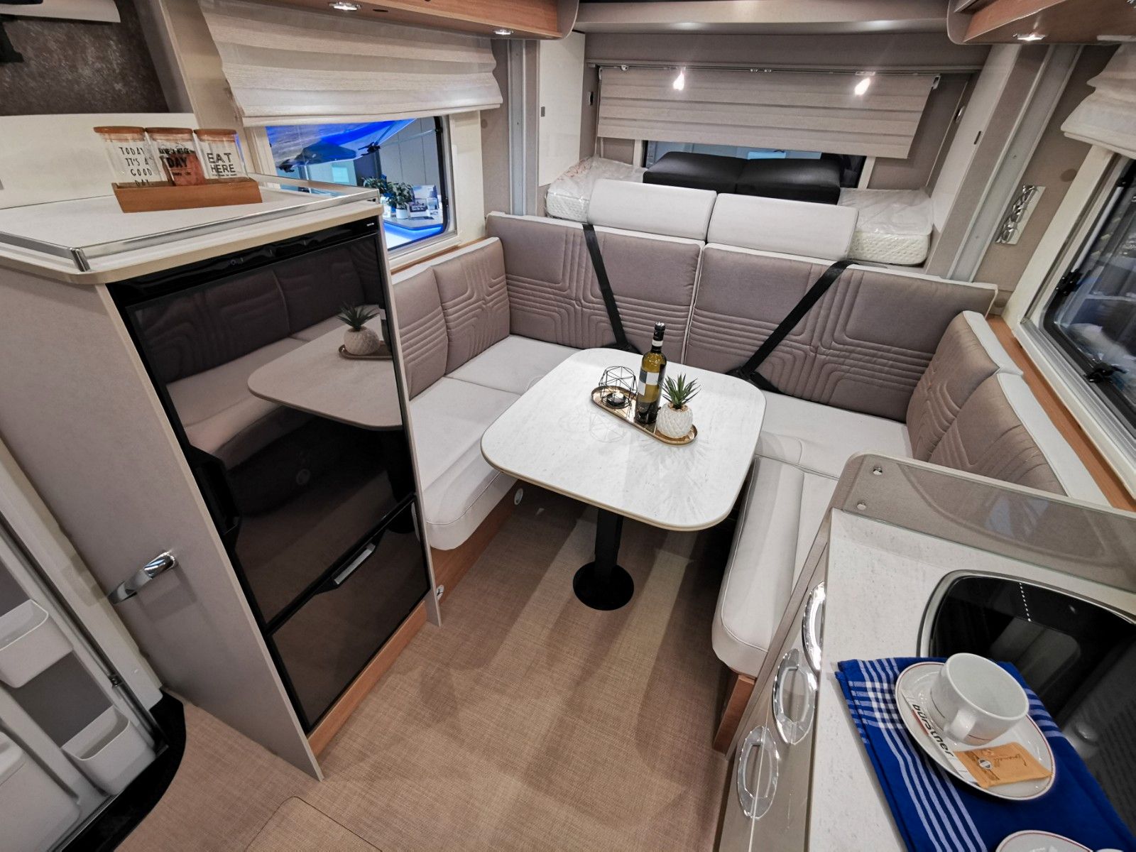Fahrzeugabbildung Bürstner Lyseo Gallery TD 649 G SIE SPAREN 34.866 € !