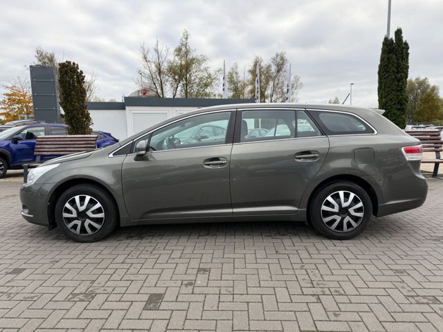 Toyota Avensis  Kombi Basis