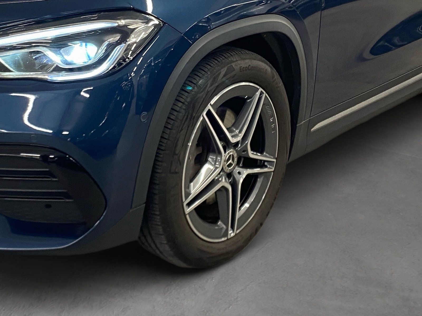 Fahrzeugabbildung Mercedes-Benz GLA 250 4M AMG*AHK*Pano*Totwinkel*Kam*Easy-Pack*