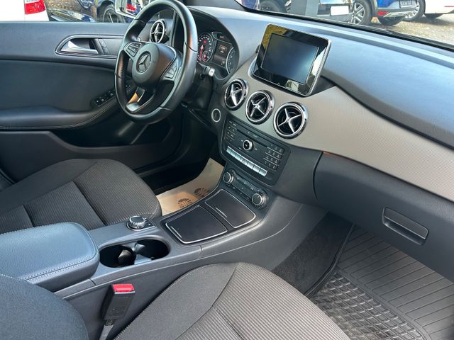 Fahrzeugabbildung Mercedes-Benz B 180 Automatik+NaviZB+Kamera+BT+Klima+LM WR