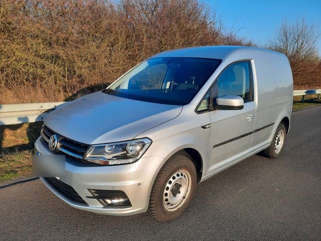 VW Caddy AHK, 8-fach Bereift, HU/AU neu