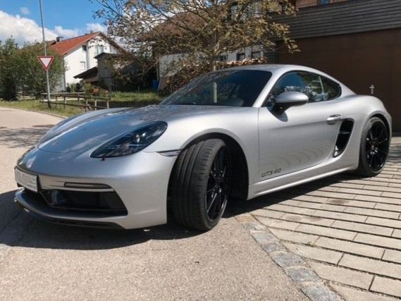 PORSCHE Cayman 718 GTS