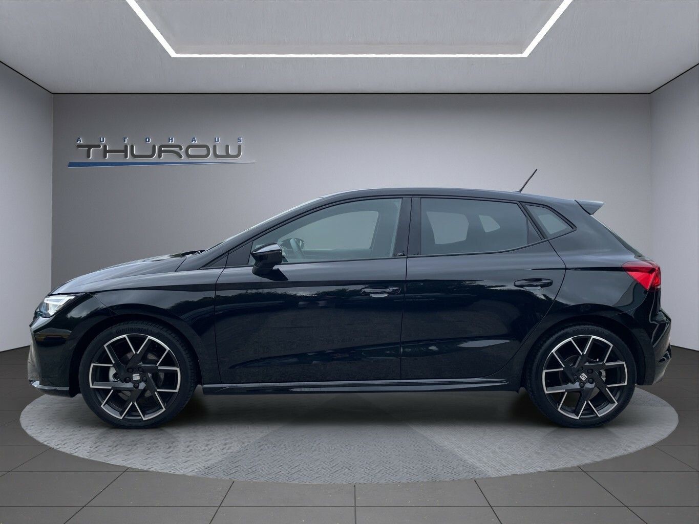 Seat Ibiza 1.0 TSI FR Black Edition DSG SH LM imagem 3