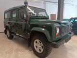 Land Rover Defender 110 2.5 Td5 9 POSTI - gebrauchte Land Rover Defender aus dem Jahr 2002