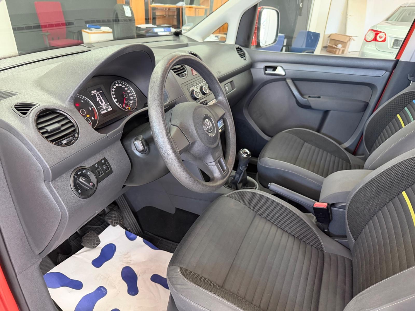Volkswagen Caddy Maxi Soccer Trendline TÜV&AU neu&Garantie