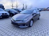 Toyota Auris Sports Hybrid 1,8-l-VVT Comfort KAMERA - Toyota Auris mit Hybrid-Antrieb: Automatik