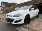 Opel Astra J Sports Tourer Selection - Opel Astra Selection mit Diesel-Antrieb