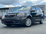 Lancia Voyager Gold/7sitzer/TV/Leder/ - Lancia Voyager aus 2012