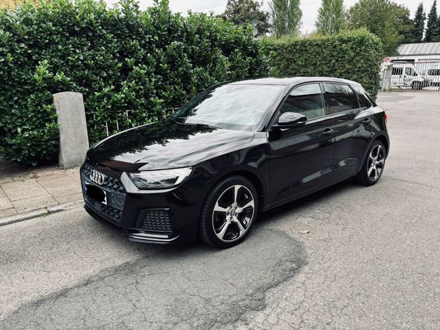 AUDI A1 30 TFSI S line Sportback S line
