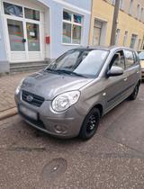 Kia Picanto 1,1 - Kia Picanto in Magdeburg