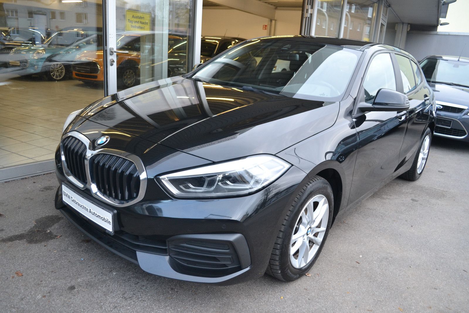 BMW 118 D F40 *LED*NAVI*LIVE-COCKPIT*TEMPOMAT