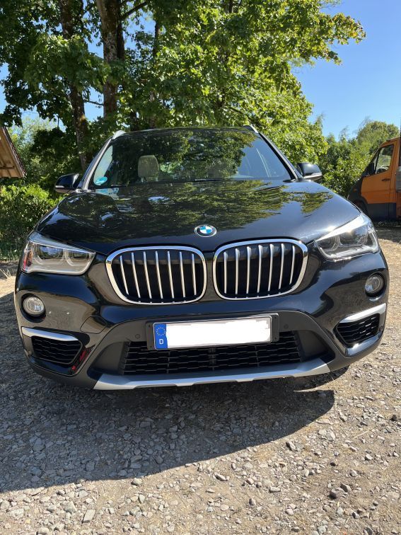 Image of BMW iX1