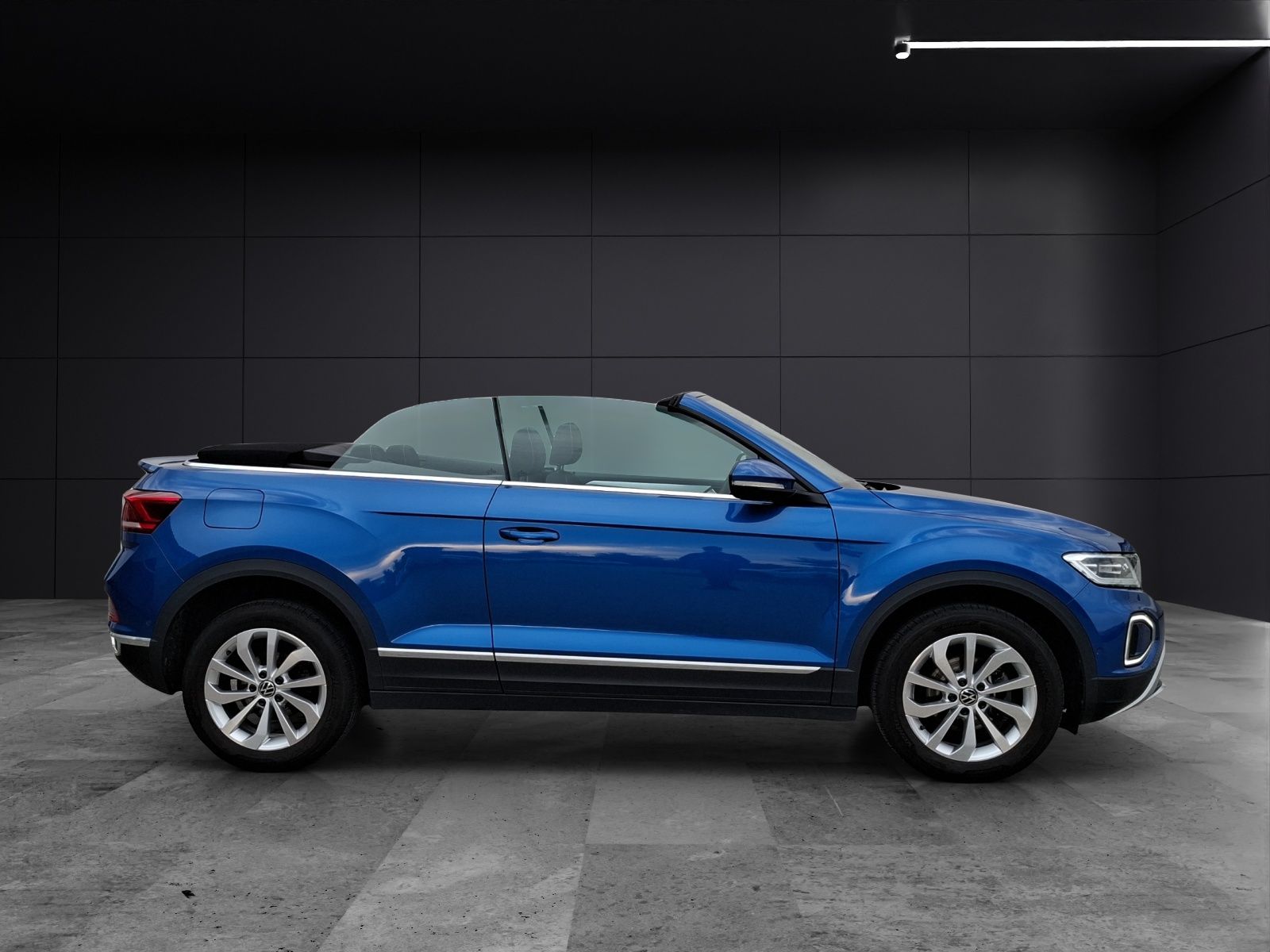 Fahrzeugabbildung Volkswagen T-Roc Cabriolet TSI Style DSG LEDplus Navi AID A