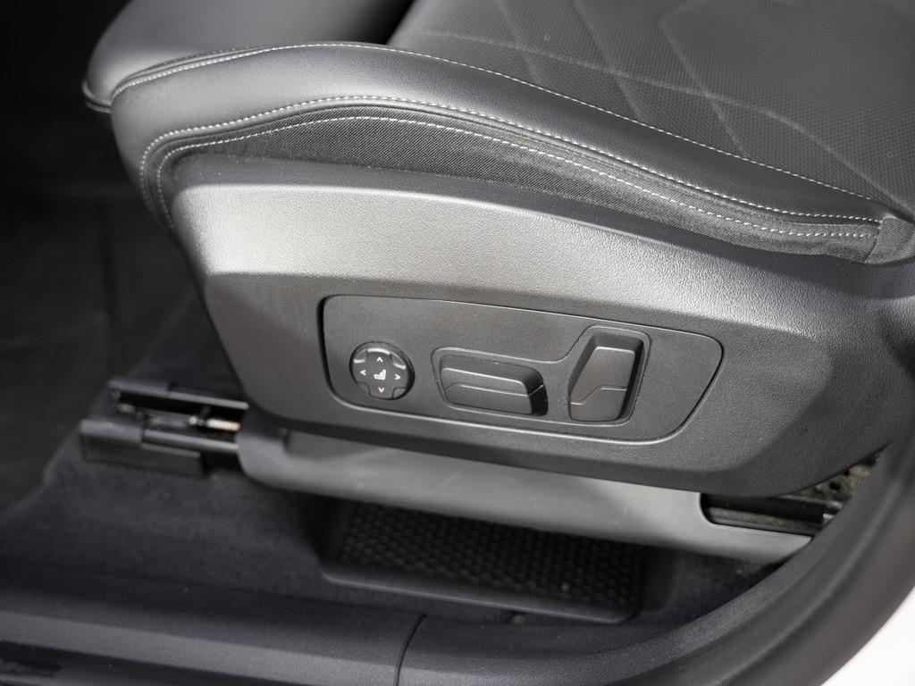 BMW 223 Active Tourer xDrive Luxury Line PANO HUD, миниатюра 25