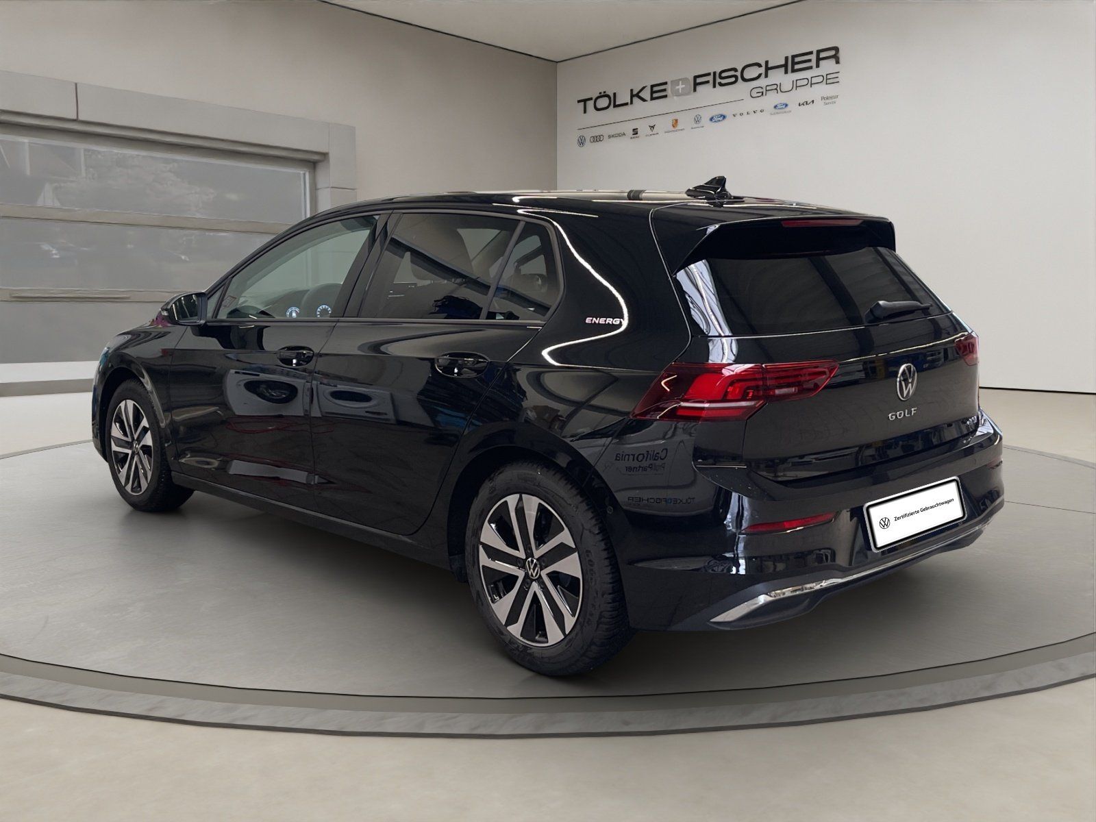 Volkswagen Golf VIII 1.5 eTSI 85 kW Energy ACC AUT Kam. LED foto 4
