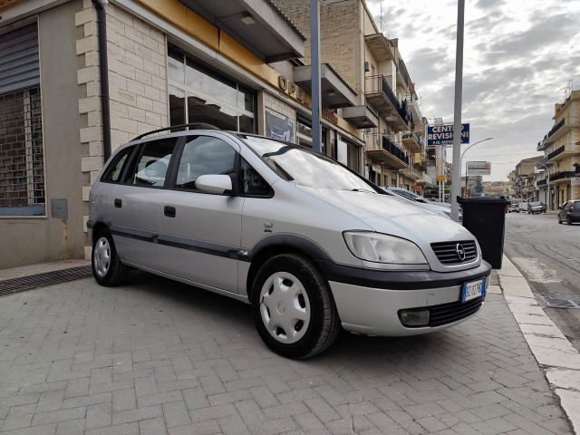 Opel Zafira 2.0 16V DTI cat Elegance