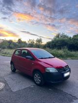 Volkswagen Fox 1.4 tdi mit tuv (tauschen Moglich) - Volkswagen Fox mit Diesel-Antrieb: Kleinwagen