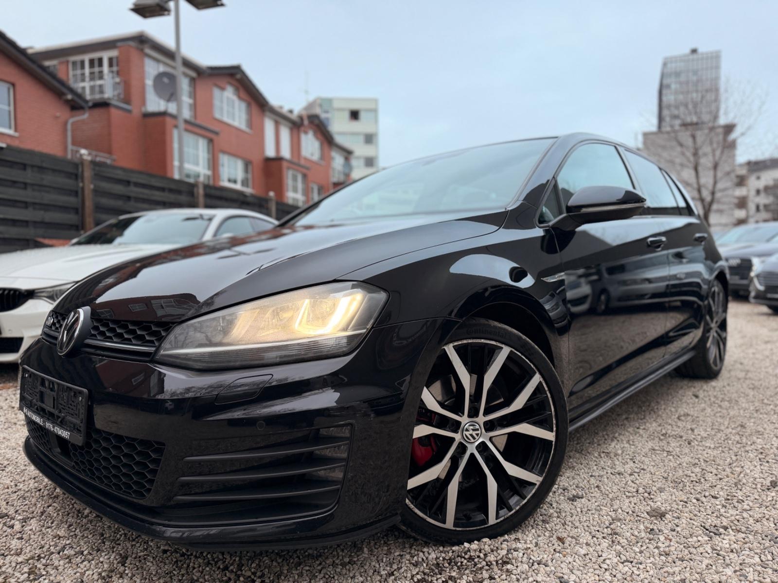 Volkswagen Golf VII Lim. GTD/AUT./NAVI/SHZ/KLIMA/PDC/R-CAM