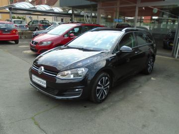 Volkswagen Golf - 1