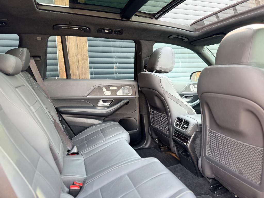 Mercedes-Benz GLS 400