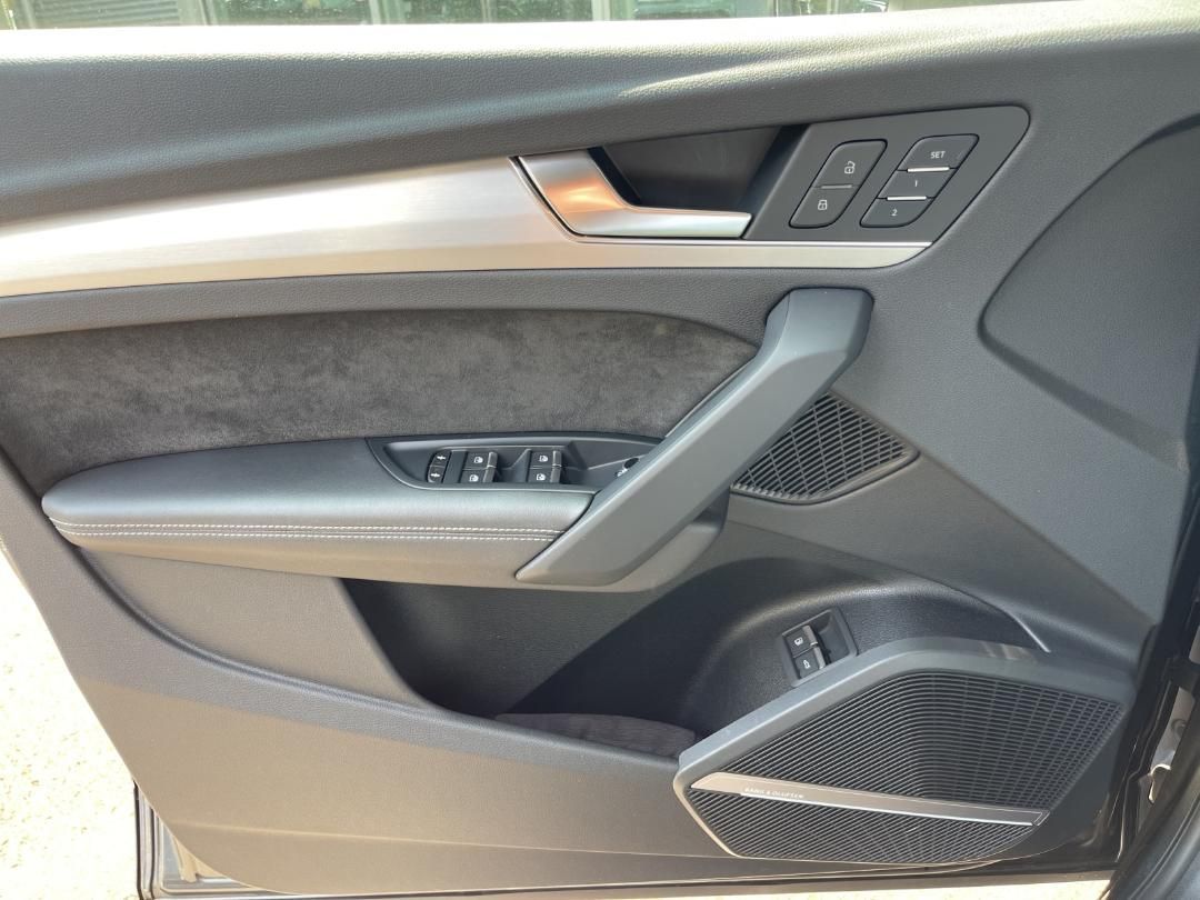 Fahrzeugabbildung Audi Q5 2.0 TFSI e 55 e quattro sport 360,HUD,Kamera
