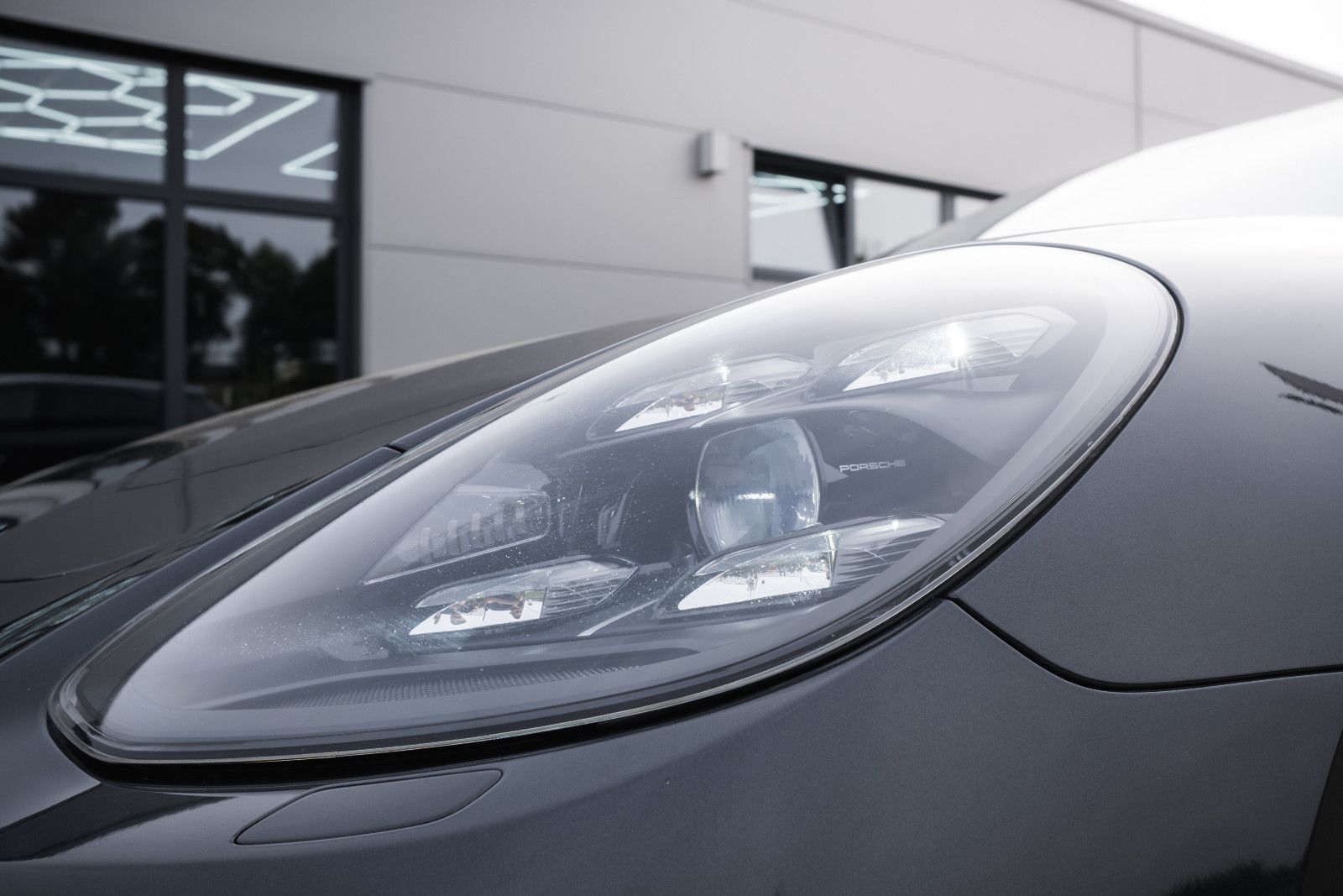Fahrzeugabbildung Porsche Panamera Sport Turismo GTS-BOSE-Approved