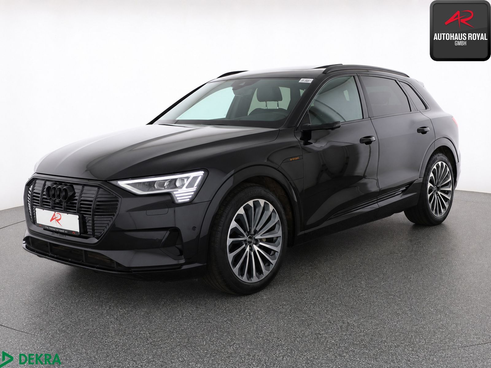 AUDI e-tron 50 qu S LINE MATRIX,HUD,360°,ACC,BANG+O