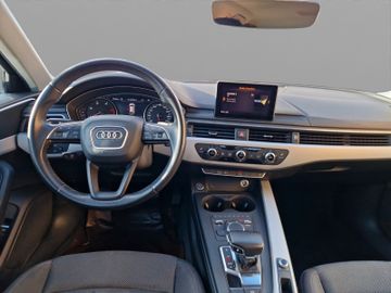 Audi A4 - 12