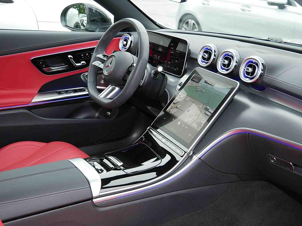 Mercedes-Benz CLE 200